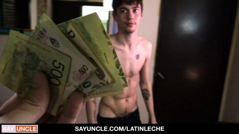 Latin Leche in Latin Leche Numero 125 – Esteban