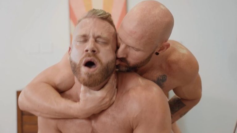 Vin Roxx in Brogan & Vin Roxx – Bareback