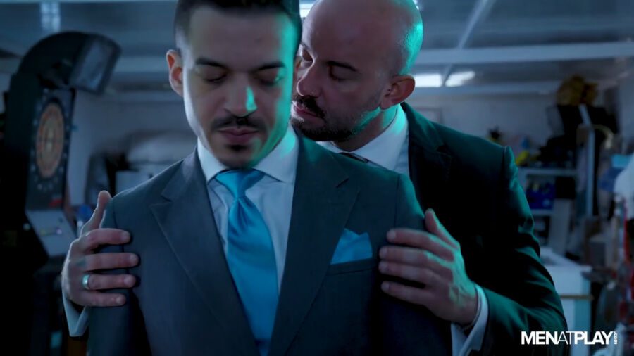 Mobsters Bruno Max & Jonathan Miranda Have Sex In Suits