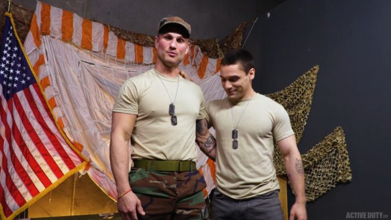 Blain O'Connor in Hot Soldiers Blain O’Connor & Andrew Miller Do It
