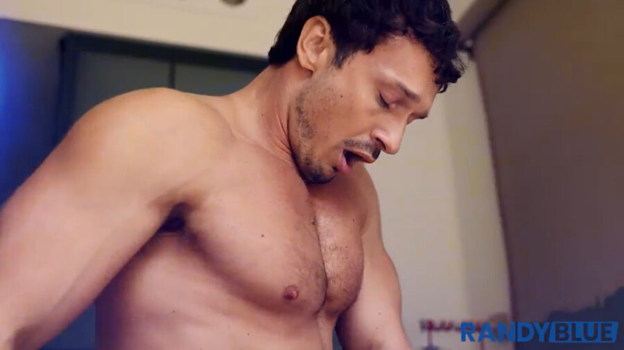 Alex Kof Drills Derek Spears