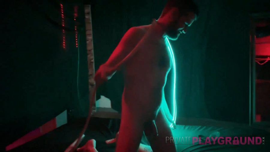 Bearded Hottie Ryan Tanner's Raw Debut